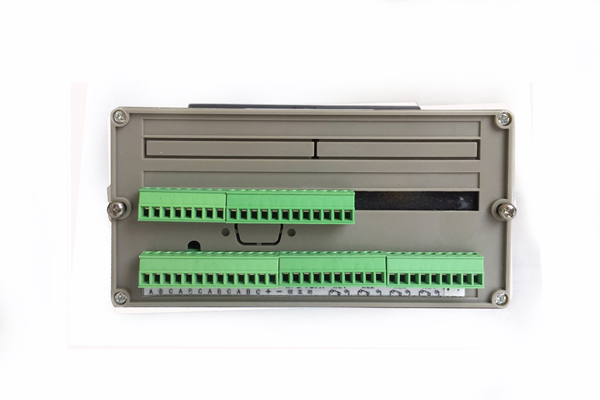 多通道仪表 XSDAL-AH4RRRRT8A1A1A1A1S2V1 11.jpg