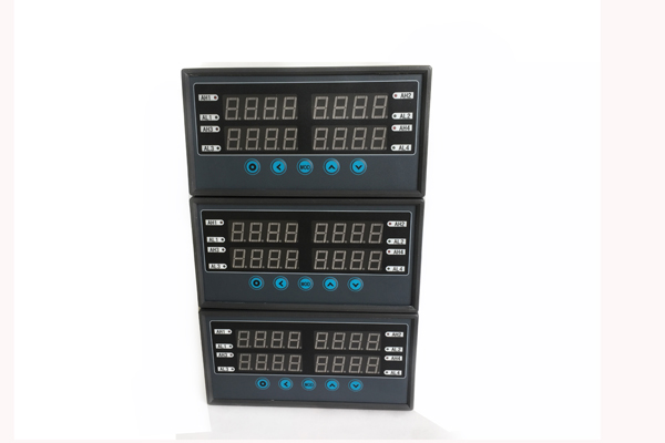 多通道仪表 XSDAL-AH4RRRRT8A1A1A1A1S2V1 25.jpg
