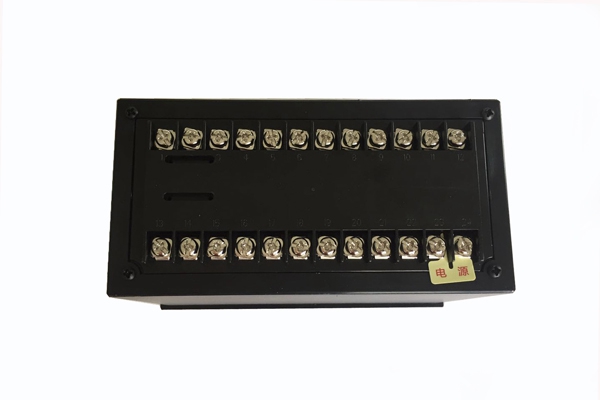 流量积算仪 XSJ-AH2KB2V0 06.jpg