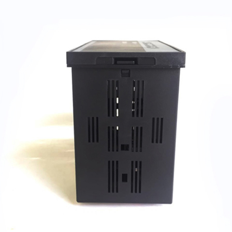 流量积算仪 XSJ-AH2KB2V0 04.jpg