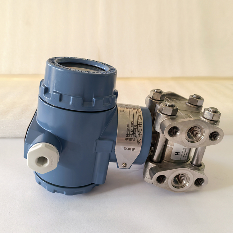 LD3351TG61M3/F22投入式液位变送器